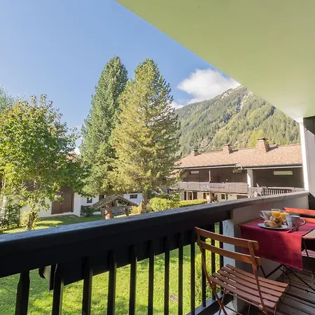 Apartment T4 Familial A Chamonix, Avec Parking Et Pres Des Grand Montets
