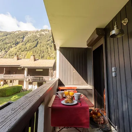 T4 Familial A Chamonix, Avec Parking Et Pres Des Grand Montets